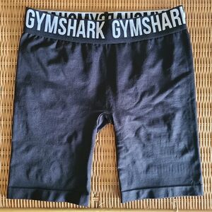 Gymshark Black Bikers